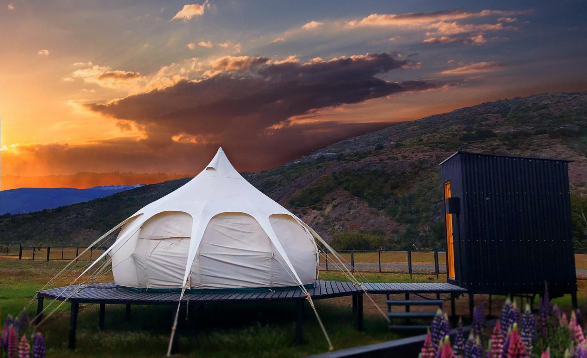Chilenativo Riverside Camp Torres del Paine National Park 外观 照片