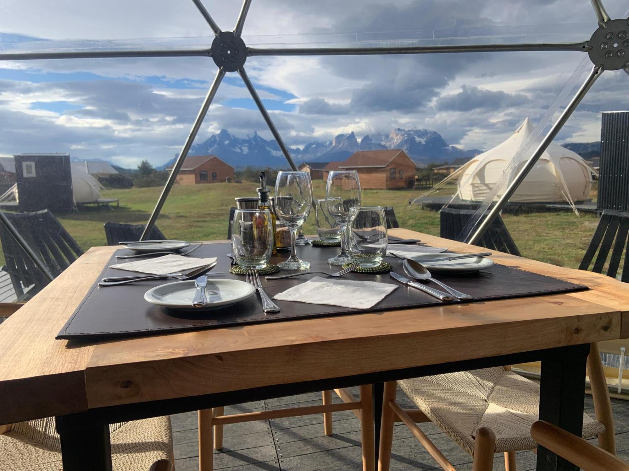Chilenativo Riverside Camp Torres del Paine National Park 外观 照片
