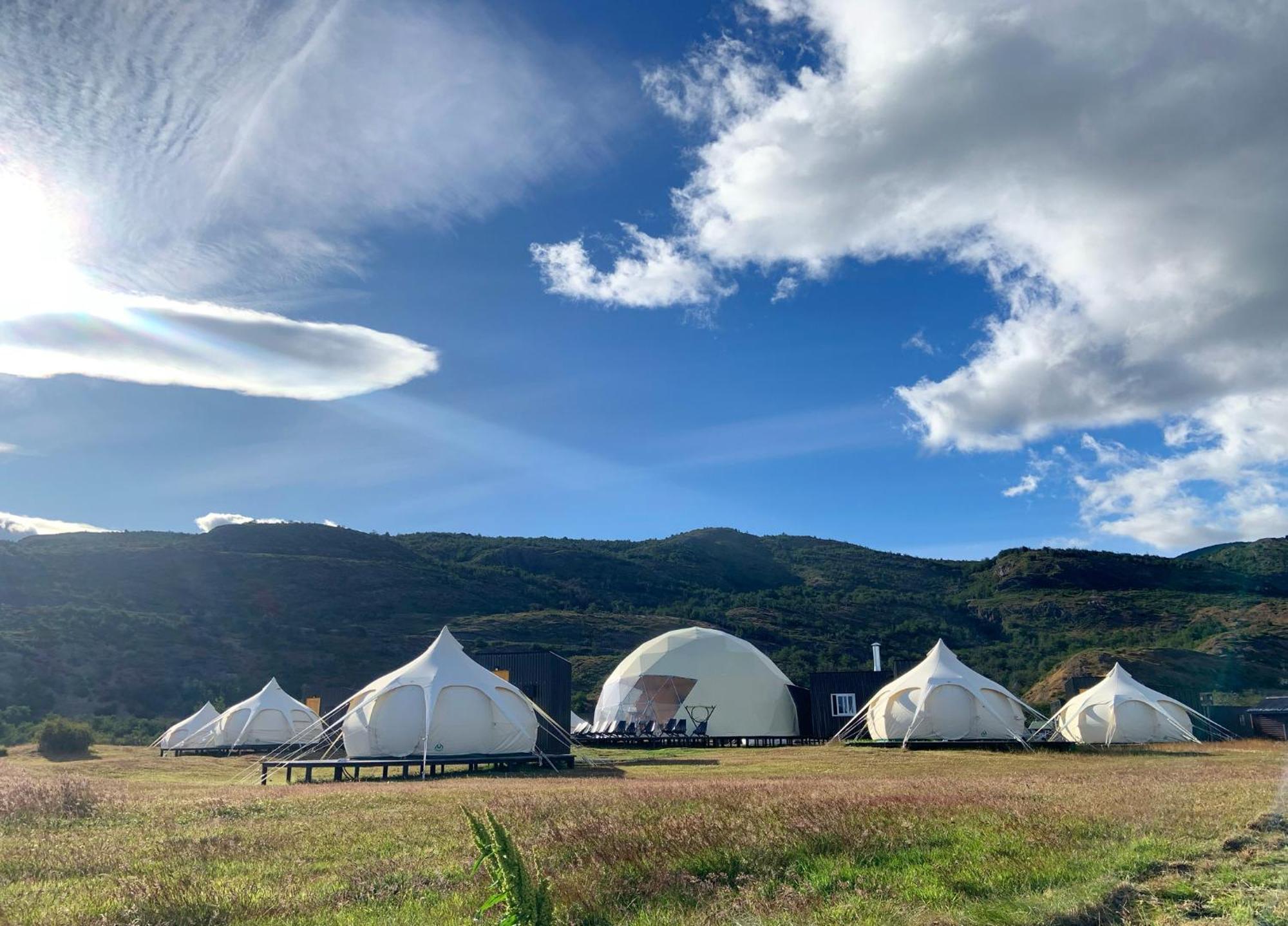 Chilenativo Riverside Camp Torres del Paine National Park 外观 照片