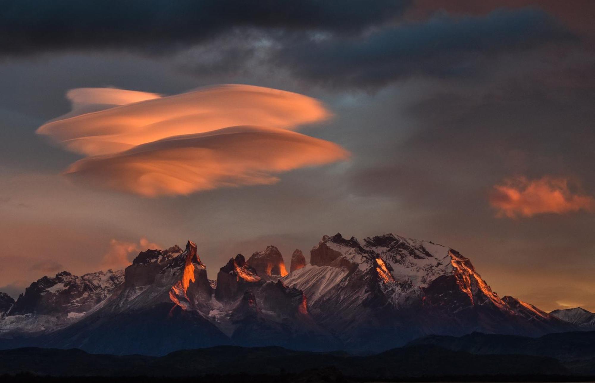 Chilenativo Riverside Camp Torres del Paine National Park 外观 照片